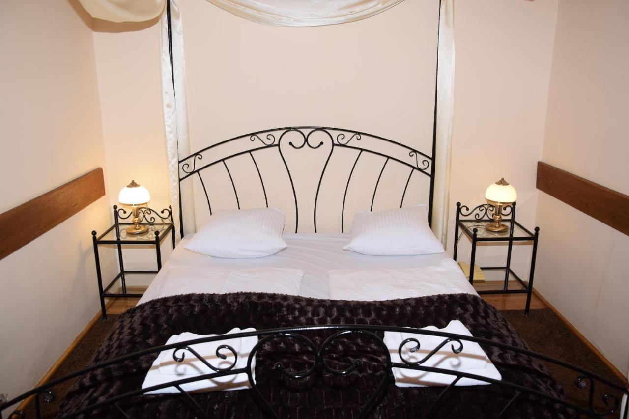 Hotel Zamek Bytow Екстериор снимка