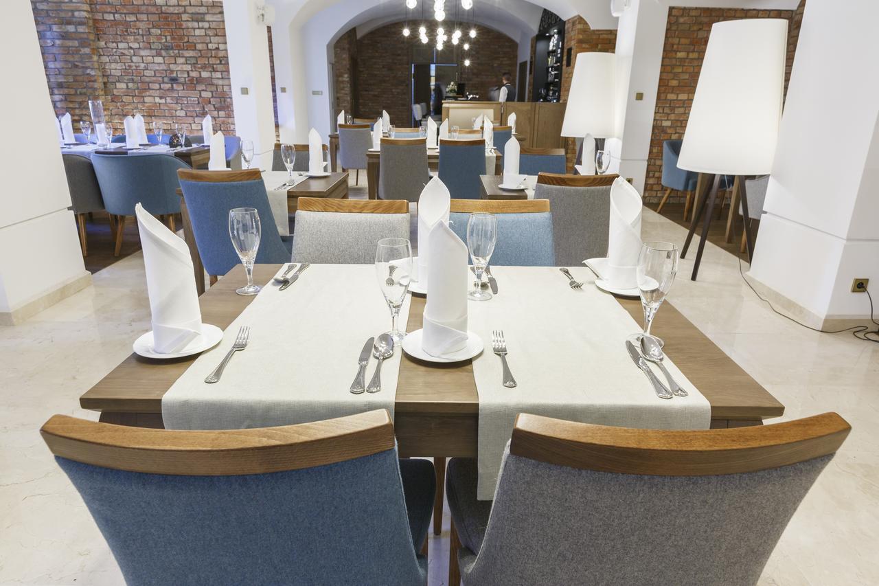 Hotel Zamek Bytow Екстериор снимка